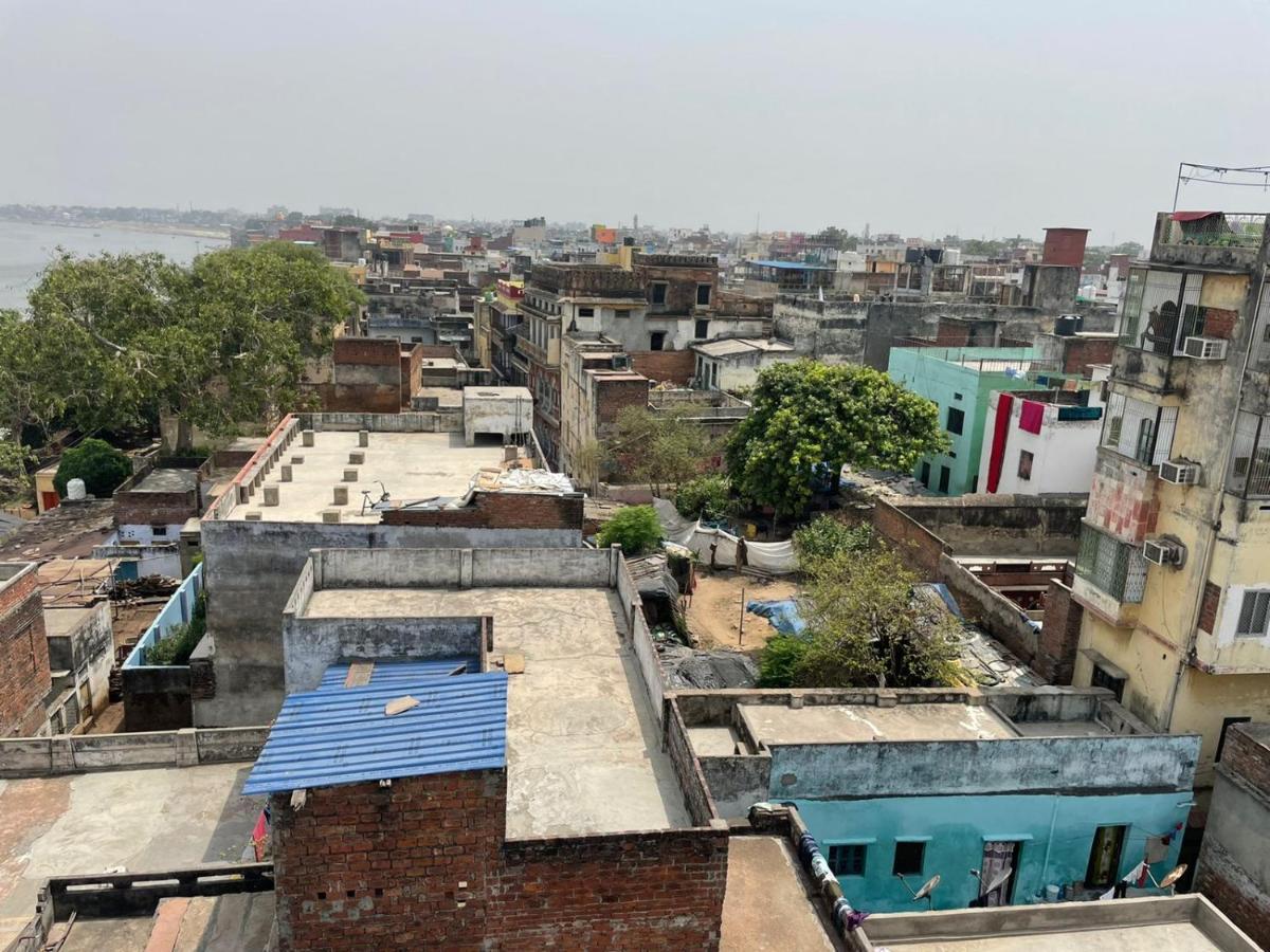 Yogg Hostel - Varanasi — Photos 1